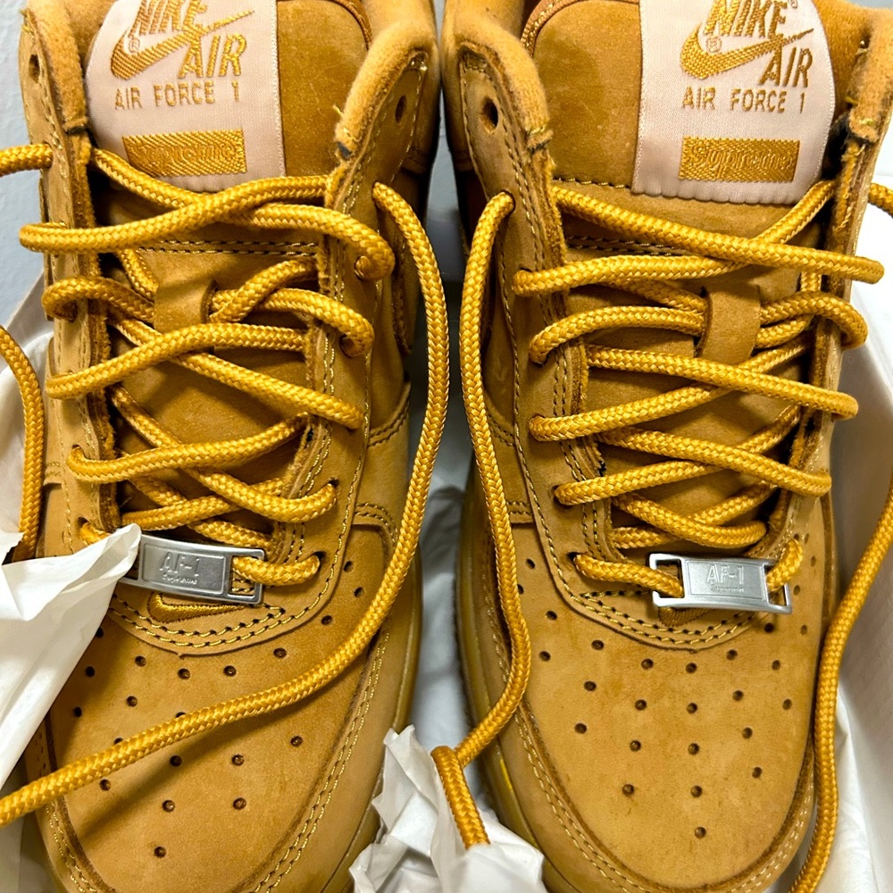 SUPREME X AIR FORCE 1 LOW SP WHEAT